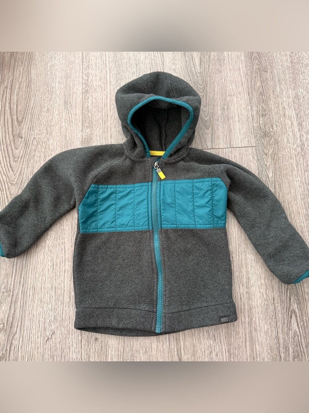 MEC toddler hooded full zip fleece jacket size 18 month